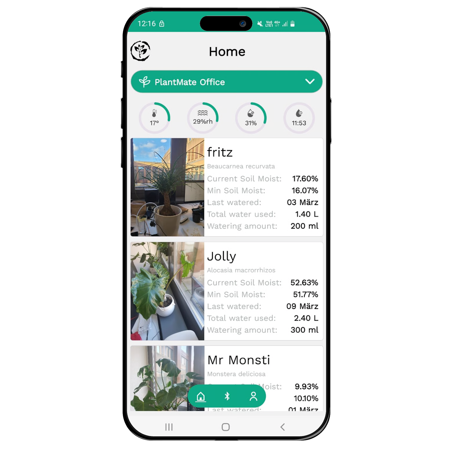 PlantMate mobile app dashboard showing real-time soil moisture monitoring for multiple plants including Monstera and Alocasia